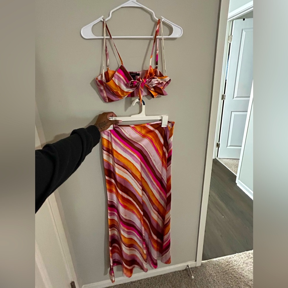 Vacation pink and brown skirt set